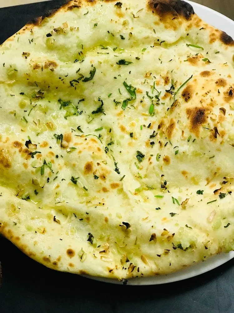 Cheese Garlic Naan